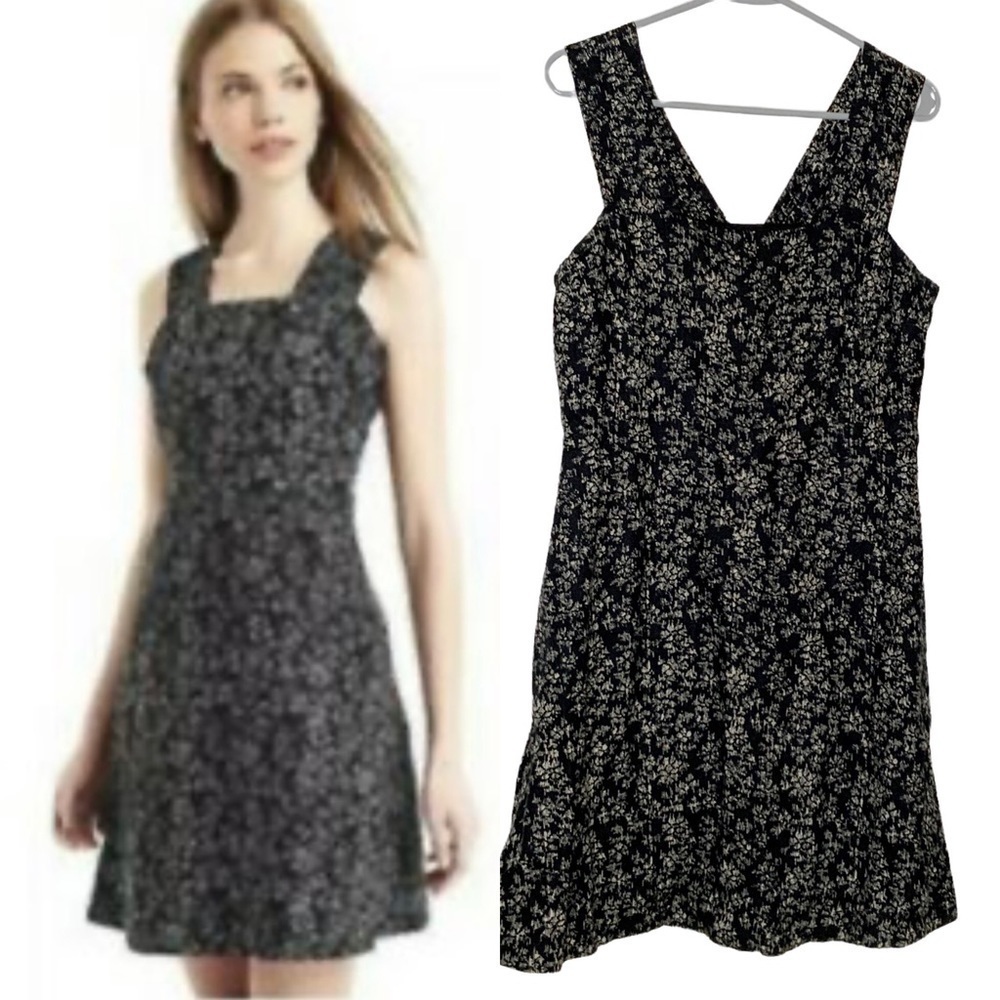 GAP black floral mini dress. Linen and sleeveless. Side pockets. Size 12